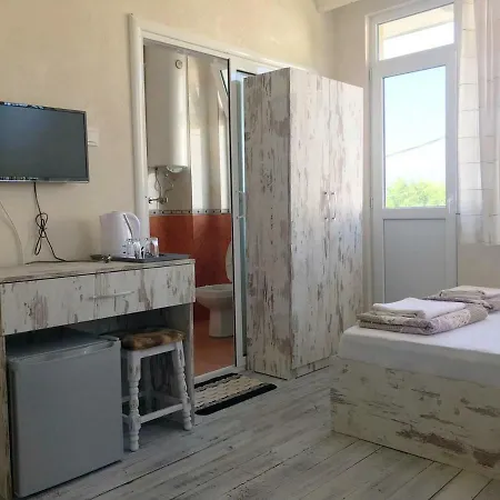 Katerina Guest house *